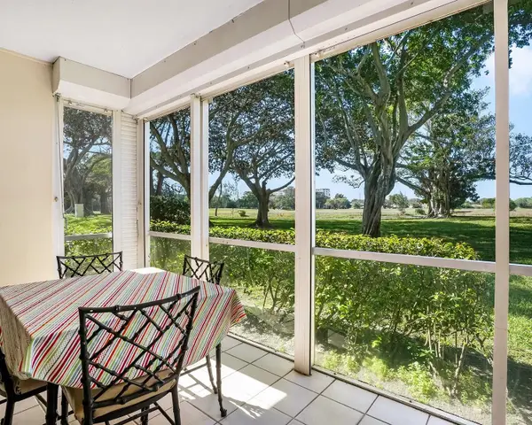 3090 N Course Drive #112, Pompano Beach, FL 33069