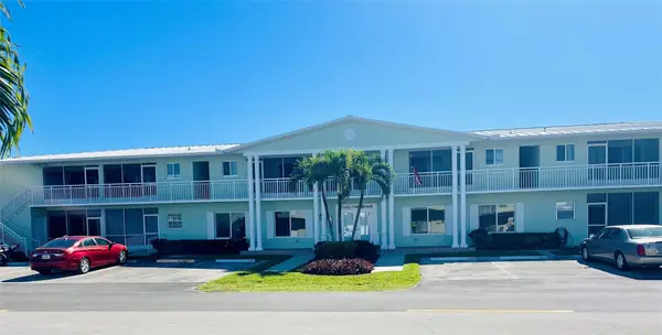 2100 NE 38th Street #225, Lighthouse Point, FL 33064