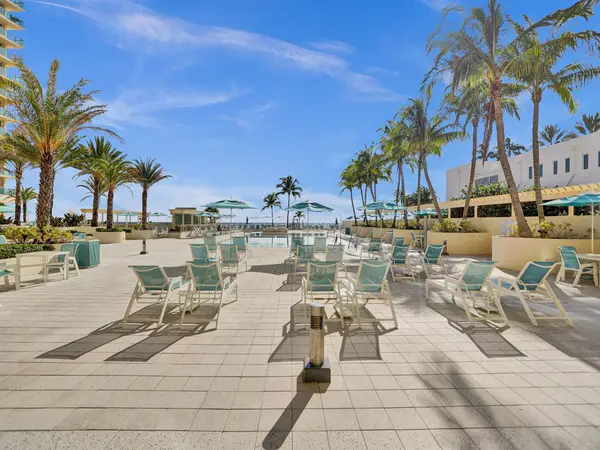 2501 S Ocean Drive #338, Hollywood, FL 33019