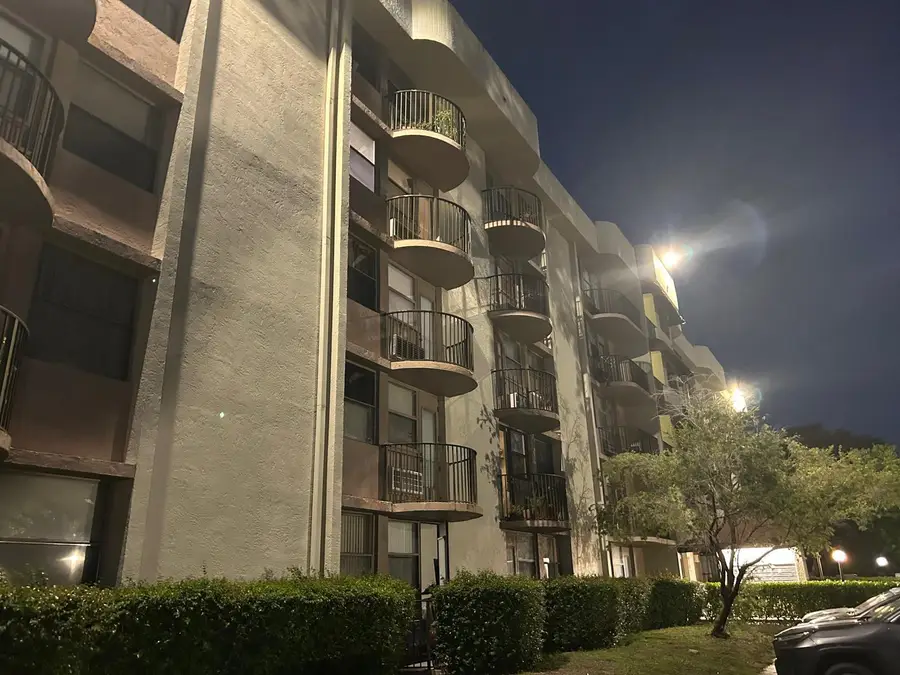 2771 Riverside Drive #213-A, Coral Springs, FL 33065 - Image #3