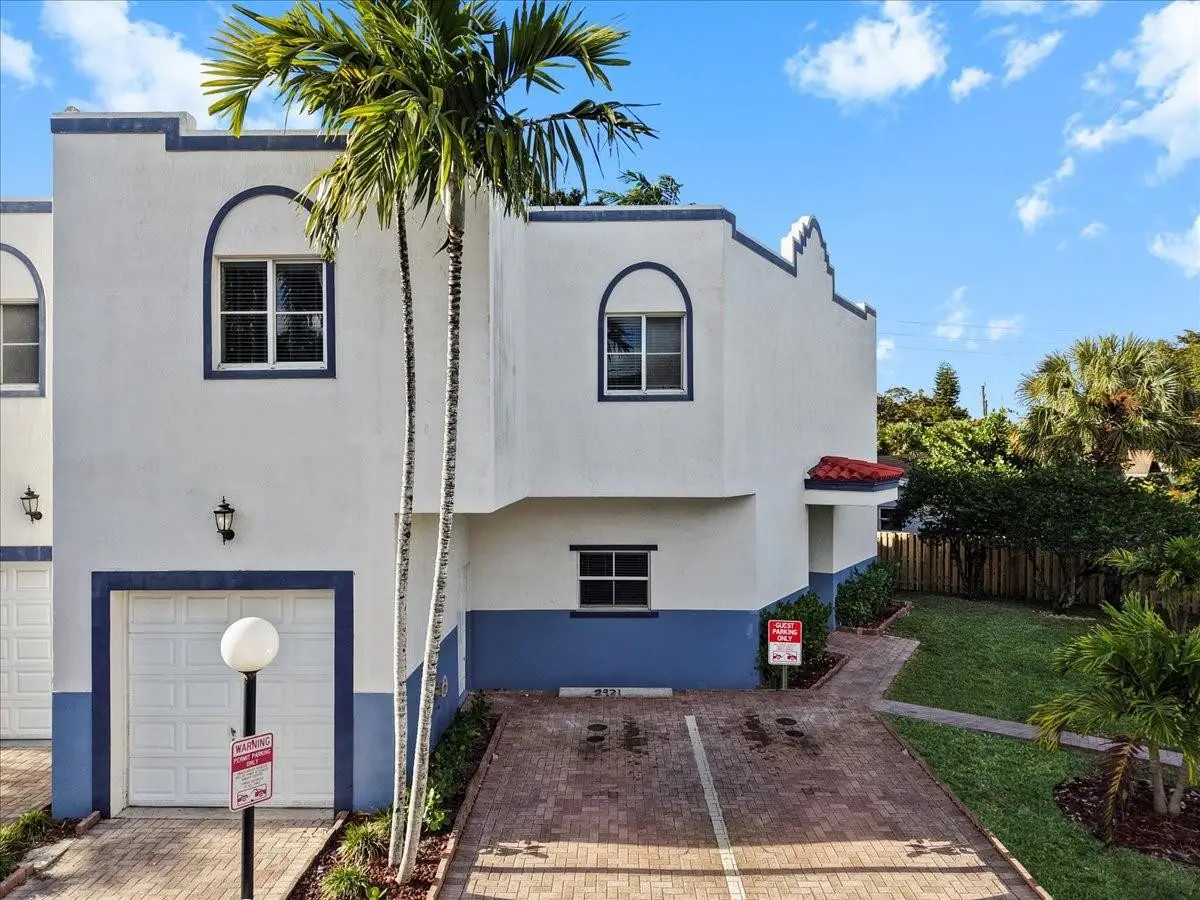 2921 SW 18th Terrace #7, Fort Lauderdale, FL 33315 - Image #1