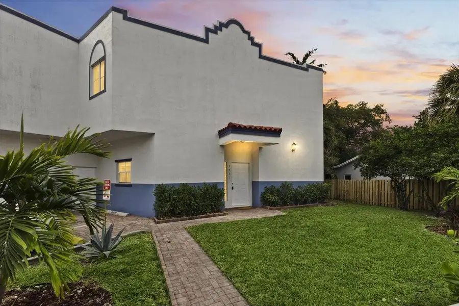 2921 SW 18th Terrace #7, Fort Lauderdale, FL 33315 - Image #2