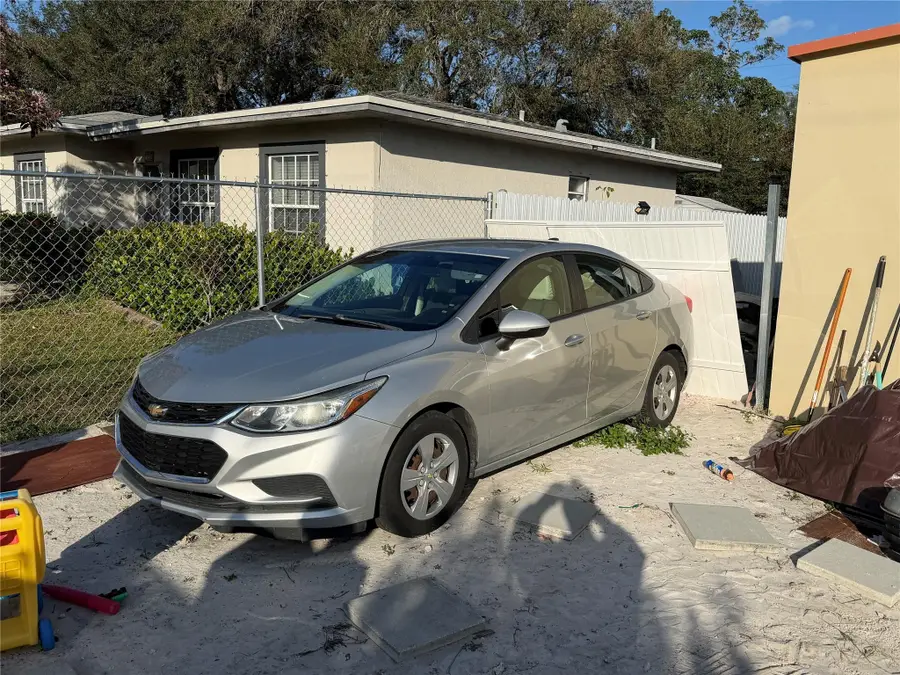 718 NW 15 Terrace, Fort Lauderdale, FL 33311 - Image #2