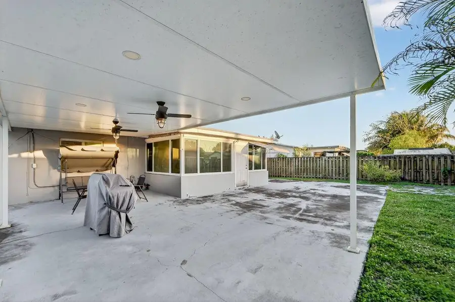 2501 NW 84th Way, Sunrise, FL 33322 - #3