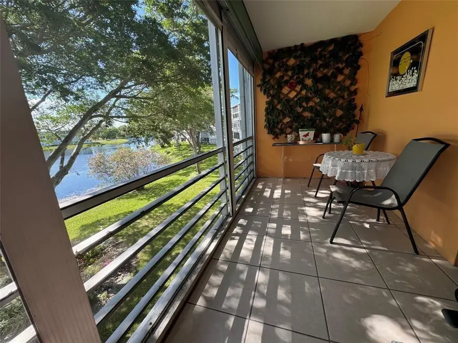 3058 Cambridge C #3058, Deerfield Beach, FL 33442 - Image #3