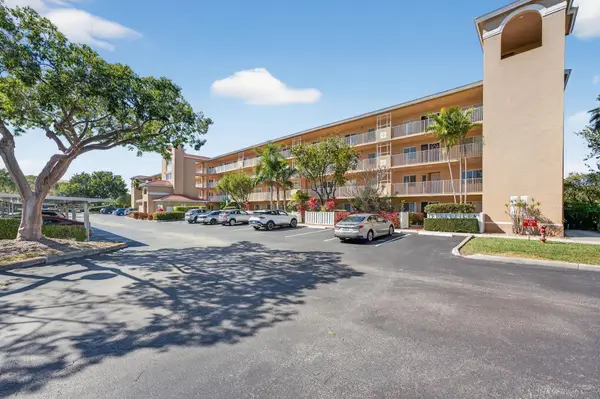 5906 Crystal Shores Drive #404, Boynton Beach, FL 33437