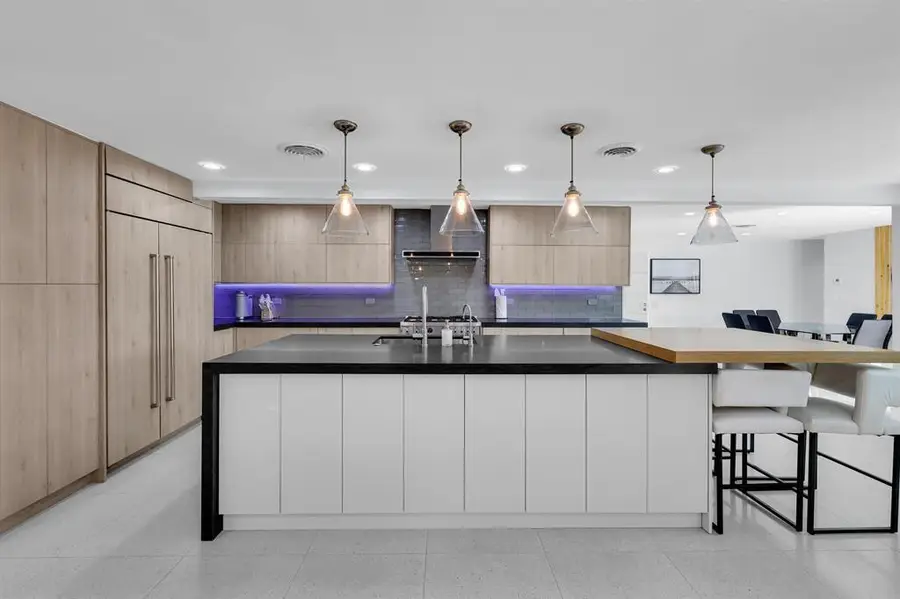 4710 NE 27th Avenue, Fort Lauderdale, FL 33308 - #2