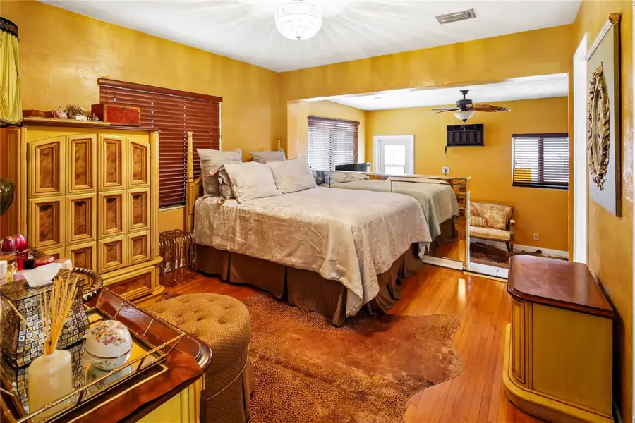 3155 NW 81st Terrace, Miami, FL 33147 - Image #3