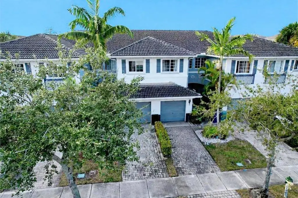 1421 NW 34th Way #1421, Lauderhill, FL 33311 - Image #1