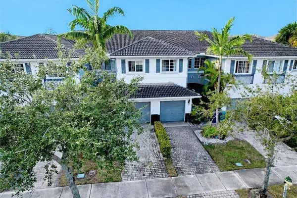 1421 NW 34th Way #1421, Lauderhill, FL 33311