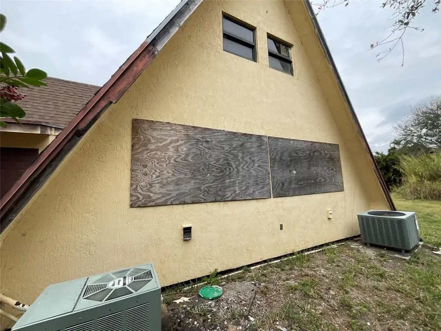 6650 Riggers Road, Lake Worth, FL 33462 - Image #3