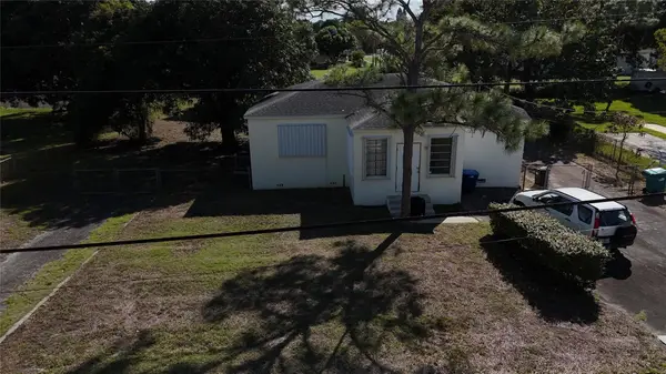 940 NW 151st Street, Miami, FL 33169