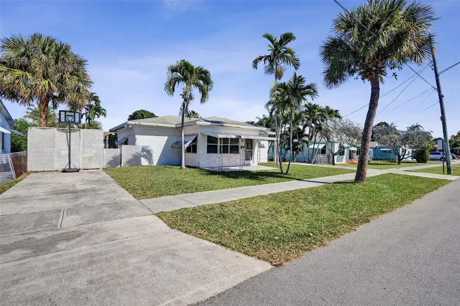 632 SW 8th Street, Hallandale Beach, FL 33009 - Image #2