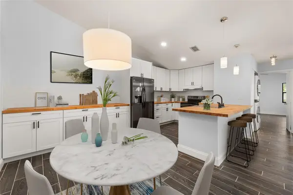 3094 S Oakland Forest Drive #1702, Oakland Park, FL 33309