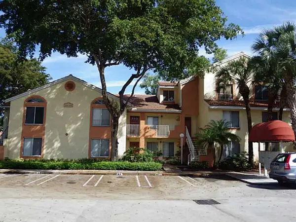 1172 Coral Club Drive #1172, Coral Springs, FL 33071
