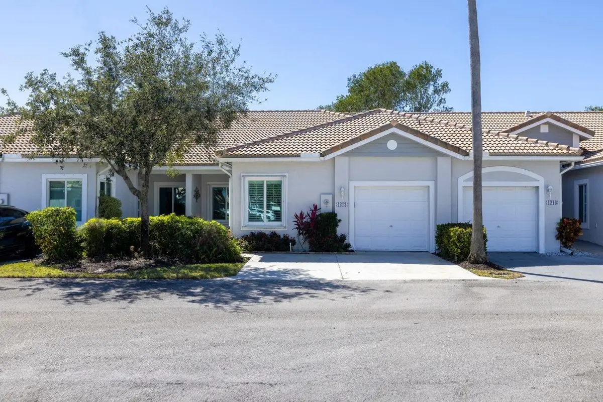 4212 SW 11th Street, Deerfield Beach, FL 33442 - Image #1