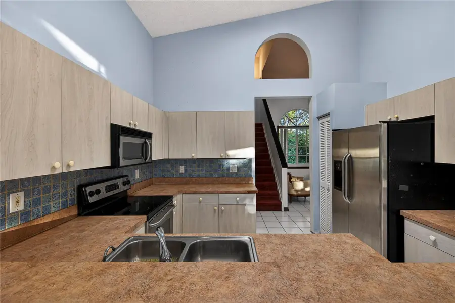 693 NW 46th Avenue, Deerfield Beach, FL 33442 - Image #3