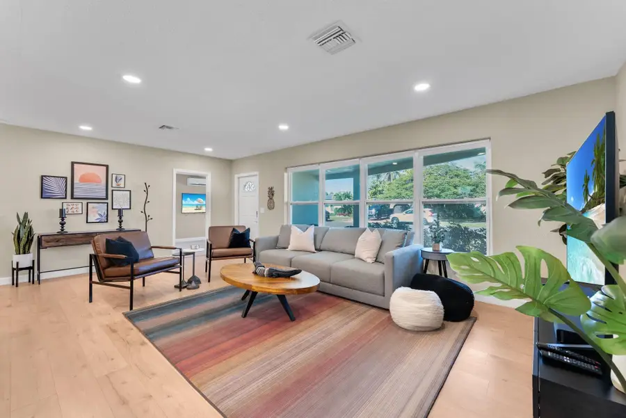 190 NE 21st Street, Boca Raton, FL 33431 - #3