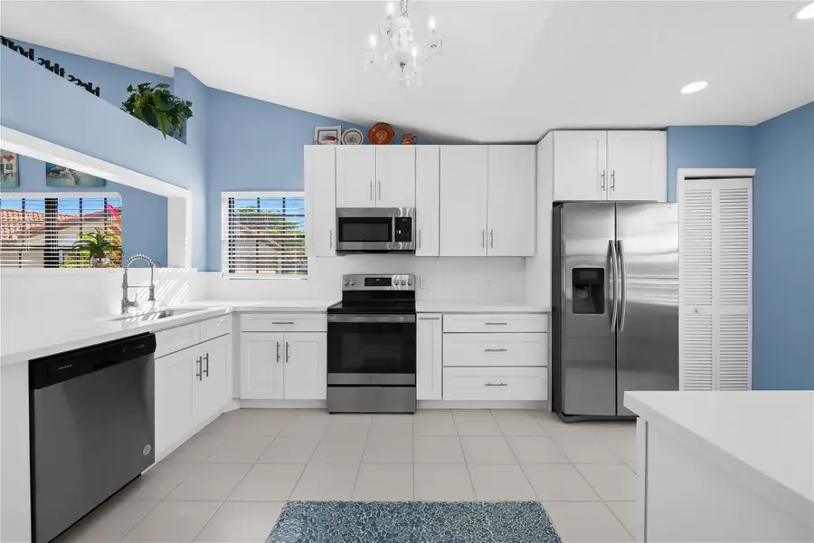 8228 Waterline Drive, Boynton Beach, FL 33472 - Image #2