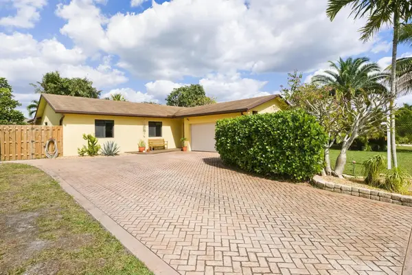 10955 NW 27th Street, Sunrise, FL 33322