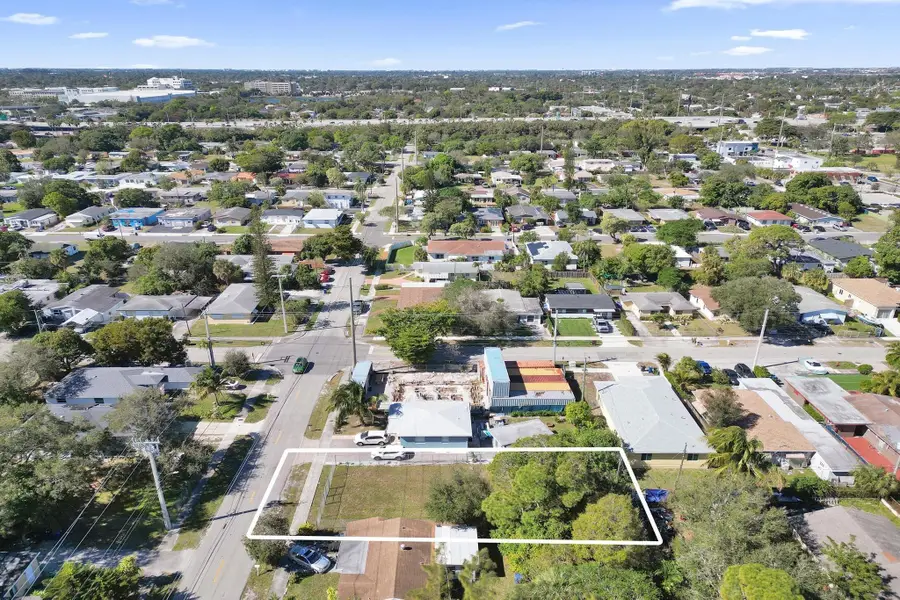 1609 NW 5th Street, Fort Lauderdale, FL 33311 - Image #2