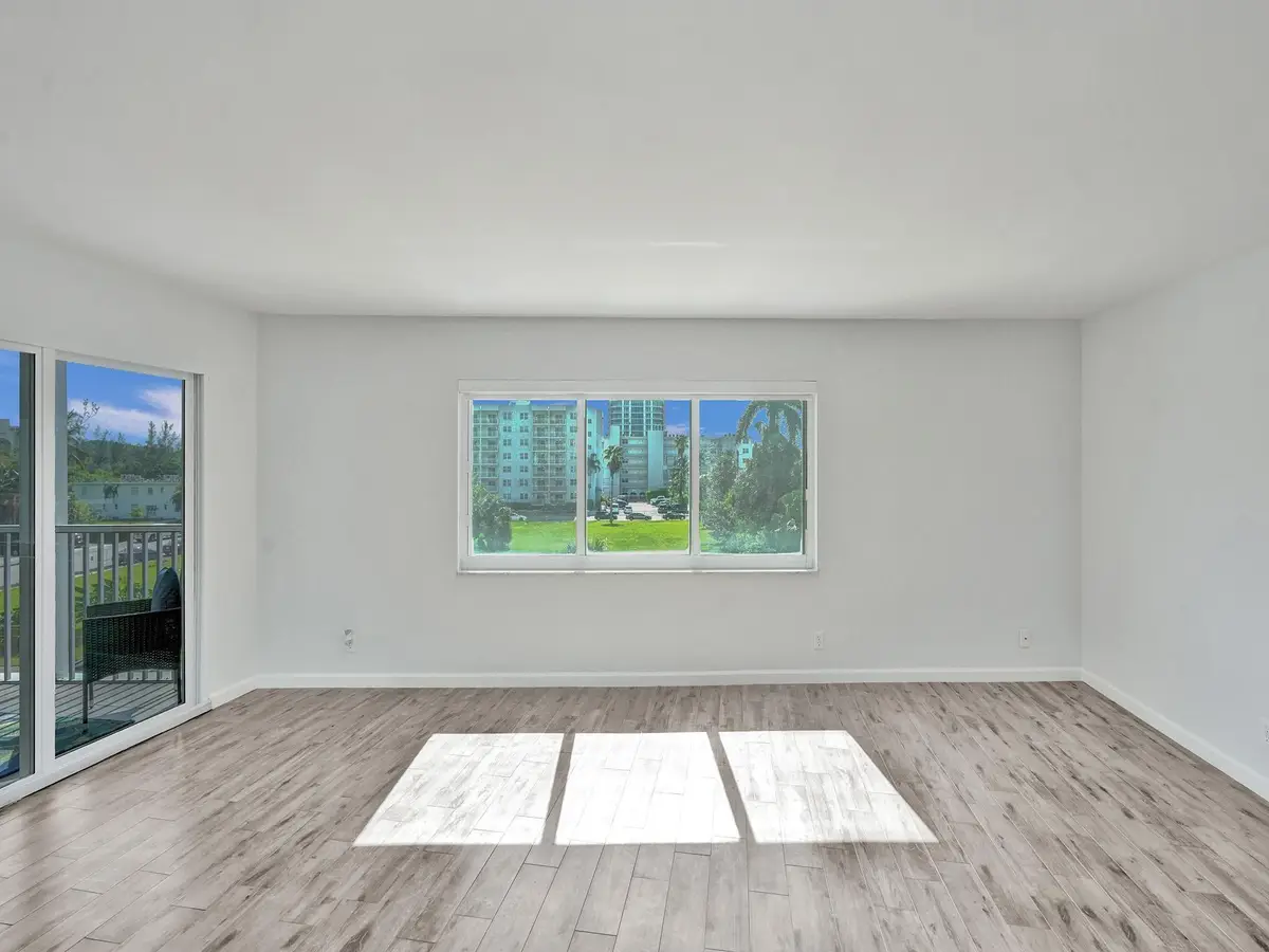 720 Bayshore Drive #302, Fort Lauderdale, FL 33304 - #1