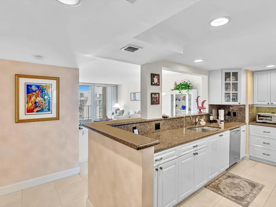 1149 Hillsboro Mile #703, Hillsboro Beach, FL 33062 - #2