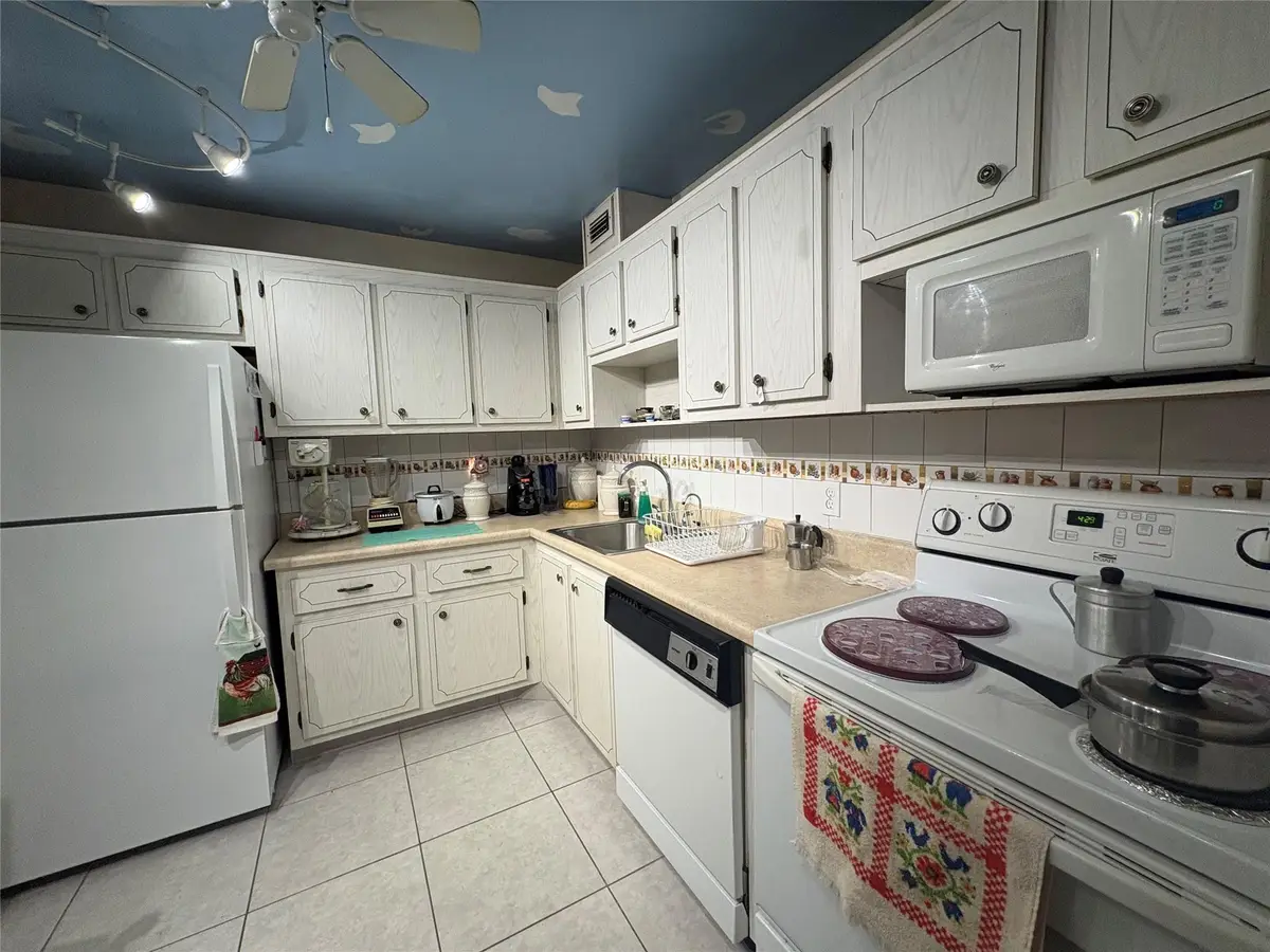 Address Withheld By Seller, Pompano Beach, FL 33068 - #1