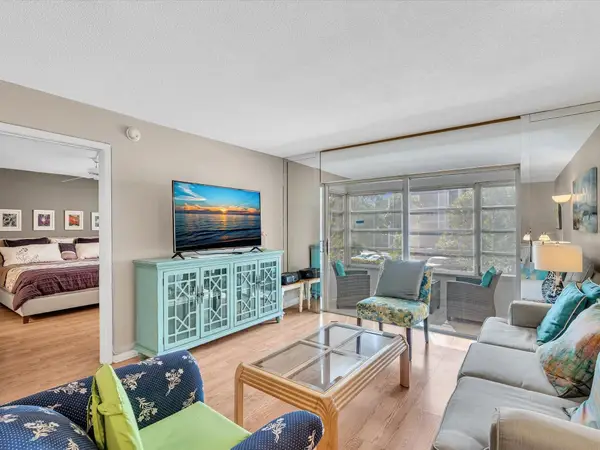 2881 NW 47th Terrace #209, Lauderdale Lakes, FL 33313