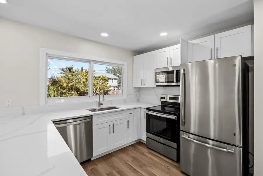 2450 SE Alden Street, Port Saint Lucie, FL 34984 - Image #3