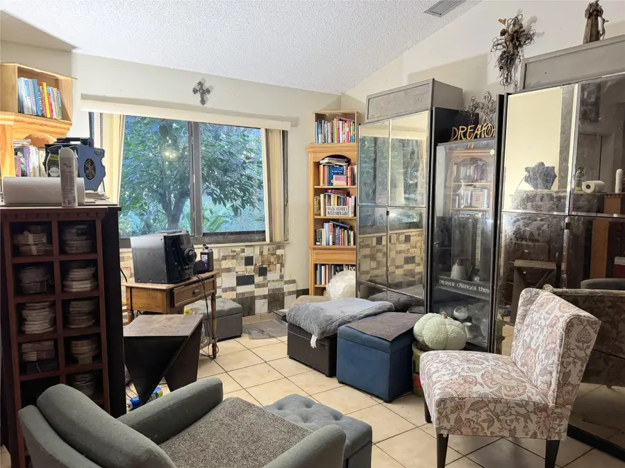 5911 SW 196th Lane, Southwest Ranches, FL 33332 - #2