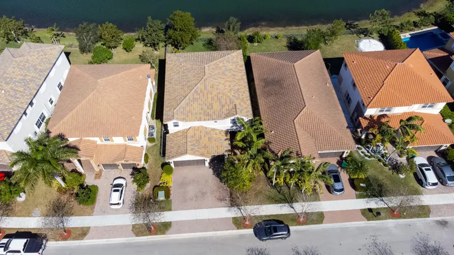 9911 S Miralago Way, Parkland, FL 33076 - #3