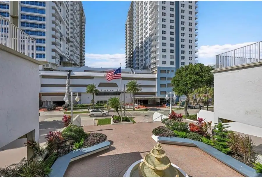 111 Briny Avenue #1909, Pompano Beach, FL 33062 - Image #2