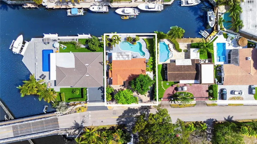 530 SW 11th Avenue, Fort Lauderdale, FL 33312 - #2