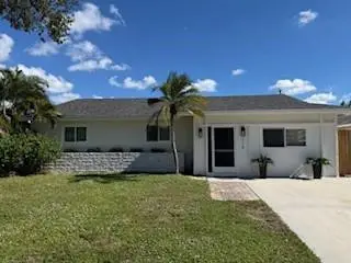 318 SW 34th Terrace, Deerfield Beach, FL 33442