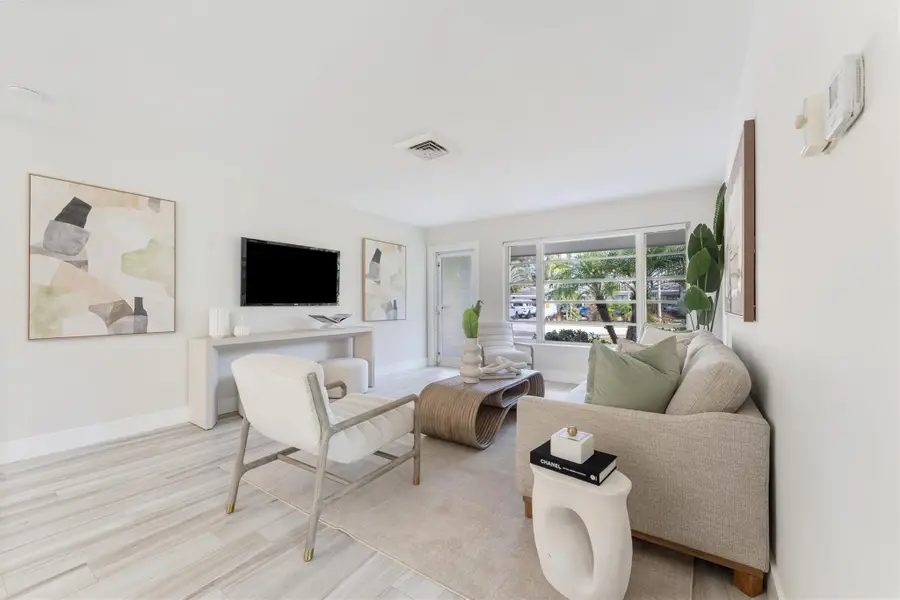 1532 NE 28 Drive, Fort Lauderdale, FL 33334 - #3