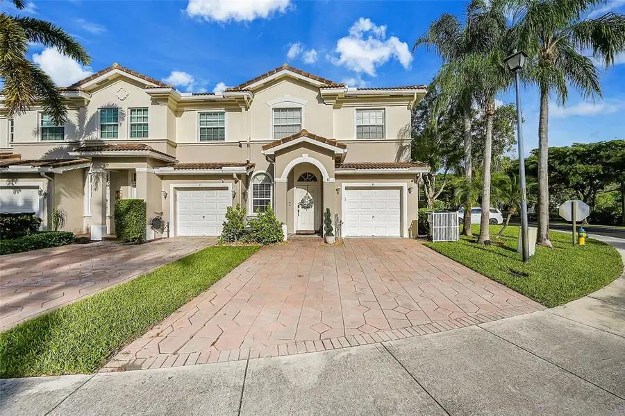81 Legacy Court, Delray Beach, FL 33445 - Image #2