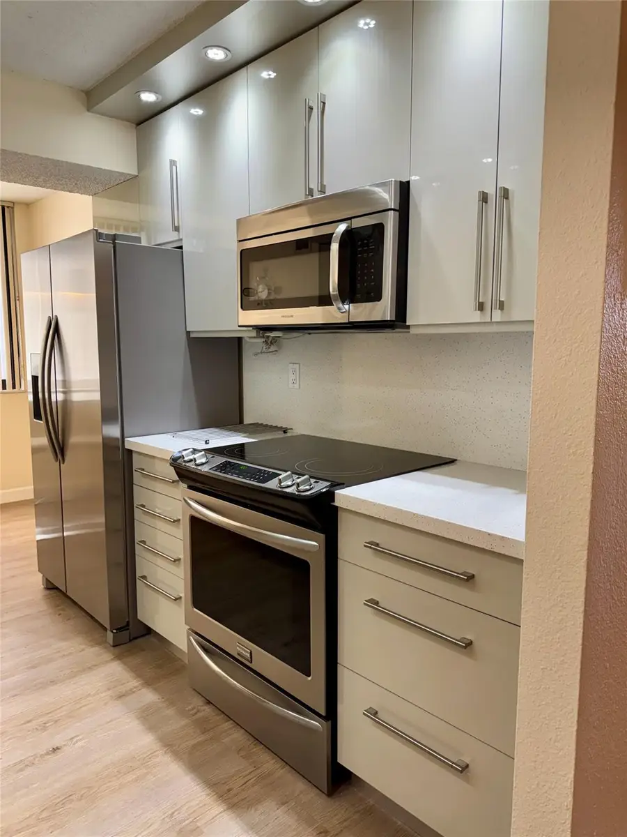 9585 SW 1st Court #9585, Coral Springs, FL 33071 - Image #3