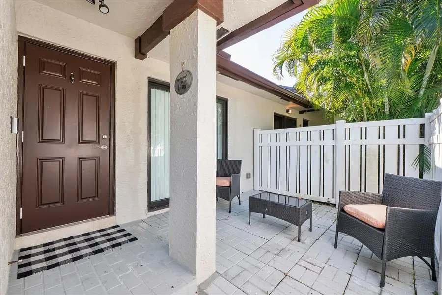 3260 Carambola Circle #2550, Coconut Creek, FL 33066 - Image #2