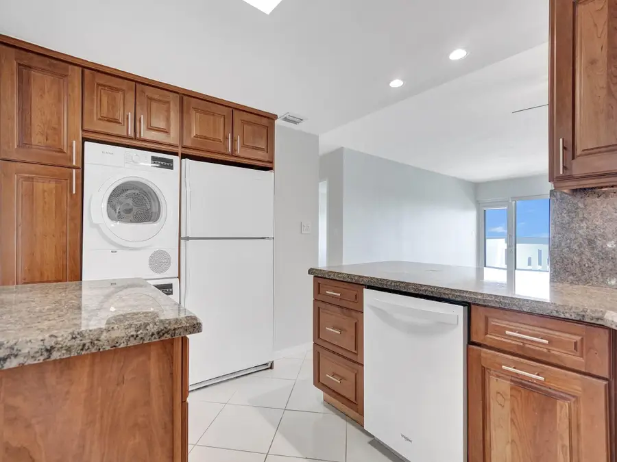 2100 S Ocean Drive #9L, Fort Lauderdale, FL 33316 - #3