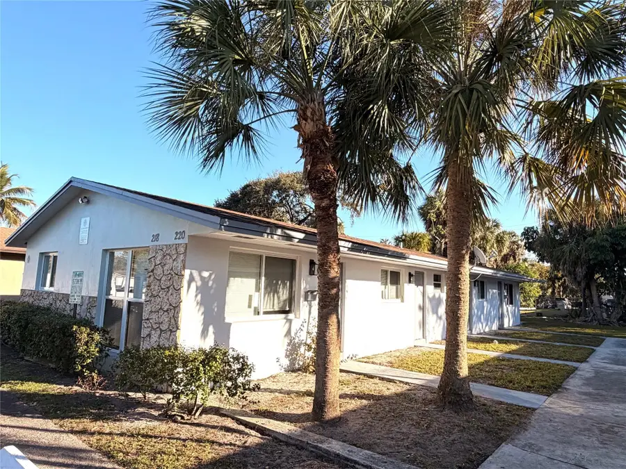 218 SW 1st Court, Pompano Beach, FL 33060 - #2