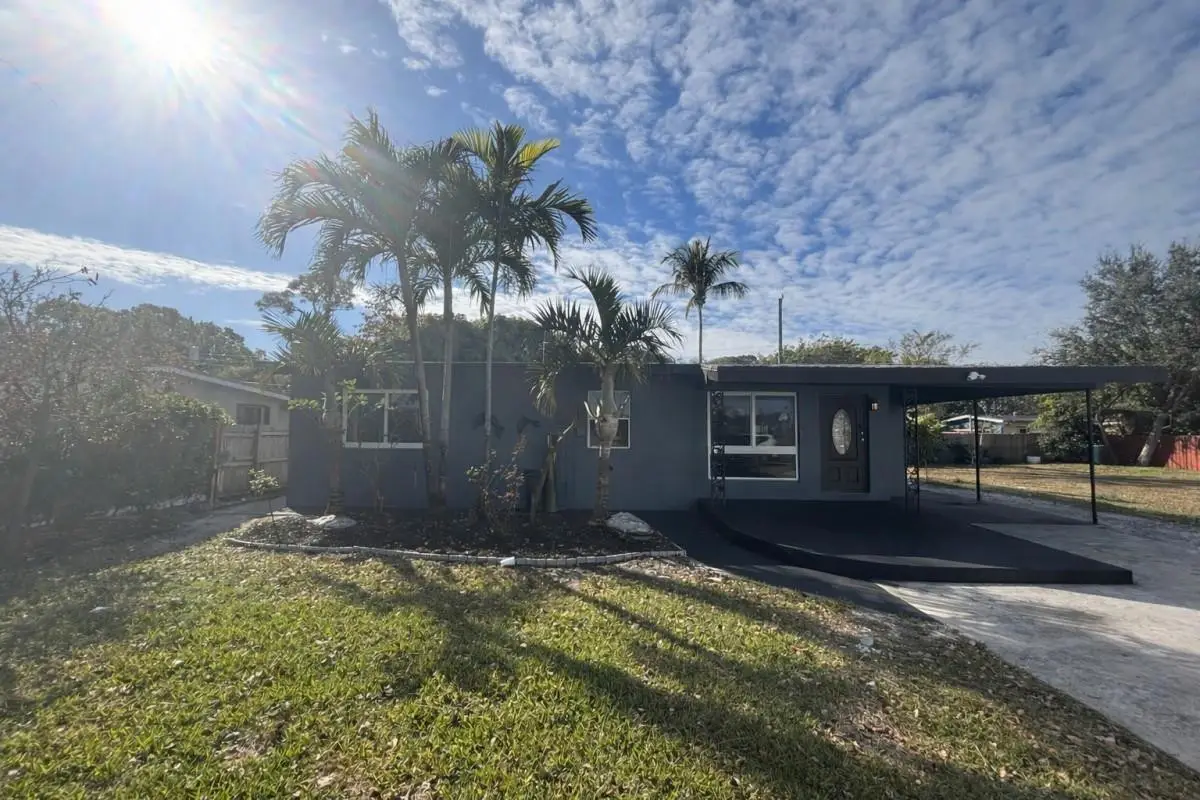 1616 SW 9th Street, Fort Lauderdale, FL 33312 - #1