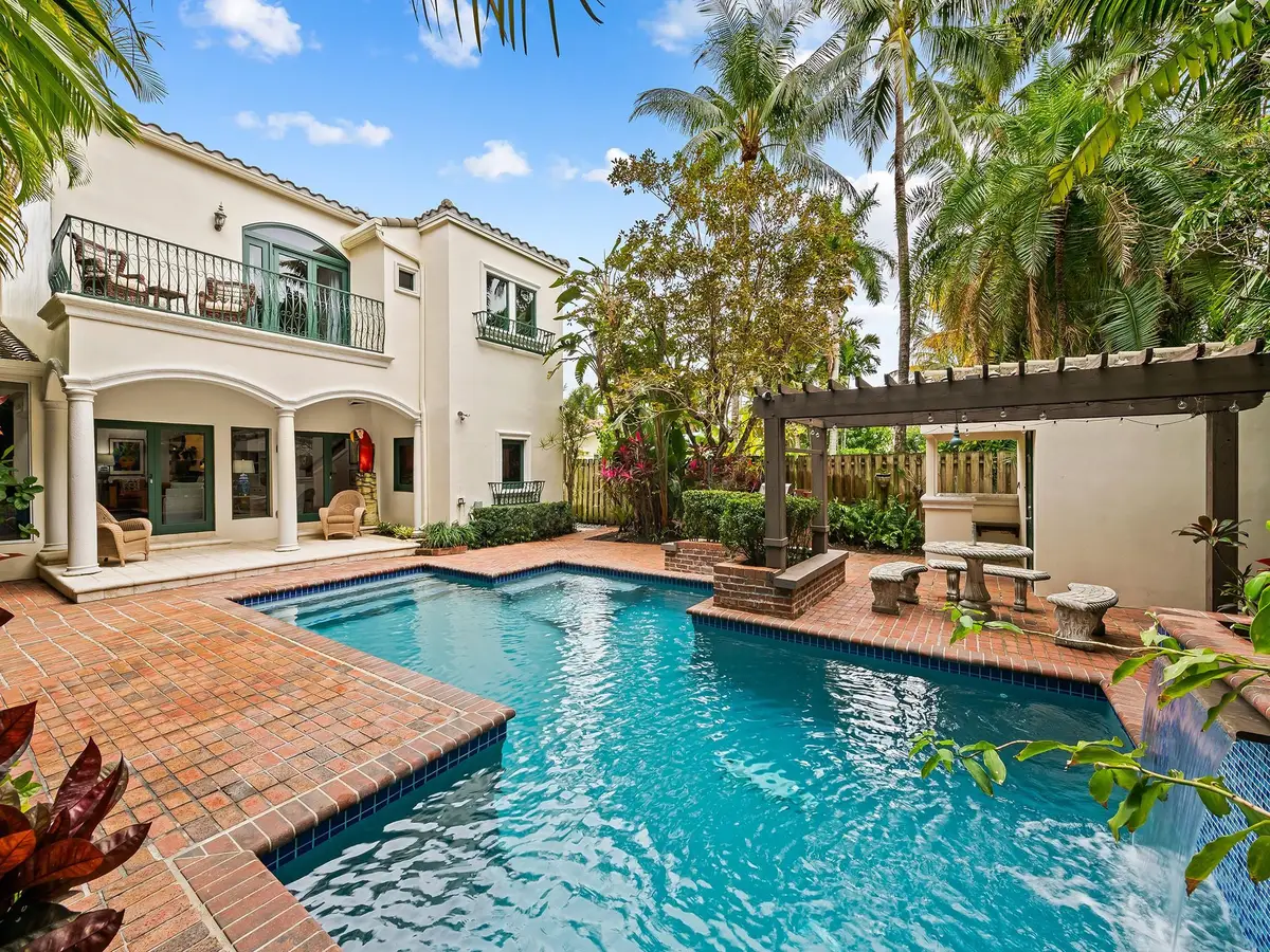 347 Poinciana Drive, Fort Lauderdale, FL 33301 - #1