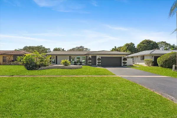 8264 Shadow Wood Boulevard, Coral Springs, FL 33071