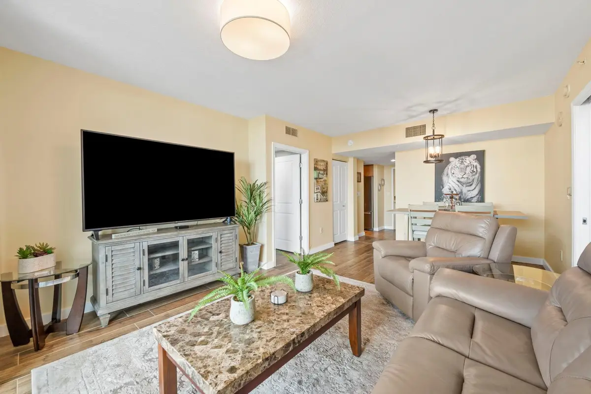 610 W Las Olas Boulevard #514, Fort Lauderdale, FL 33312 - Image #1