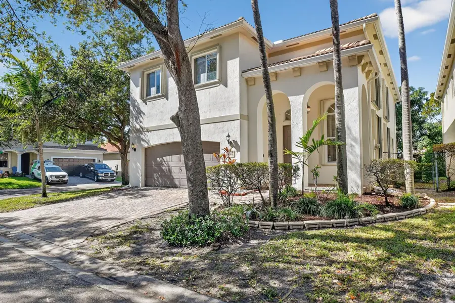 1007 Center Stone Lane, Riviera Beach, FL 33404 - Image #2