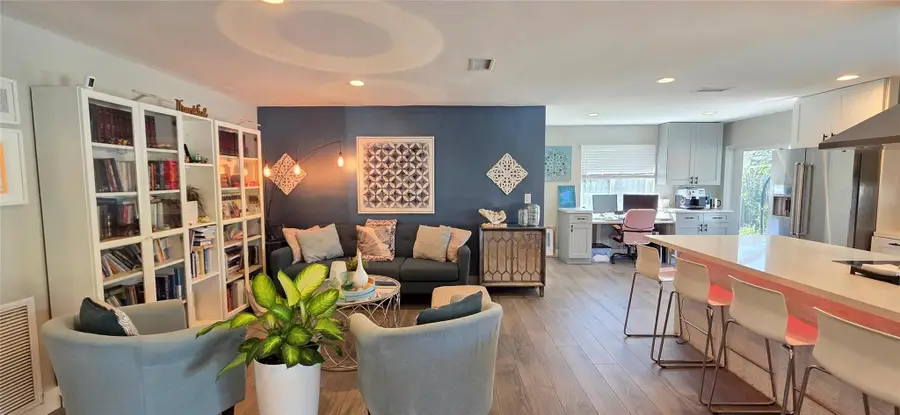 688 NW 100th Lane, Coral Springs, FL 33071 - #2