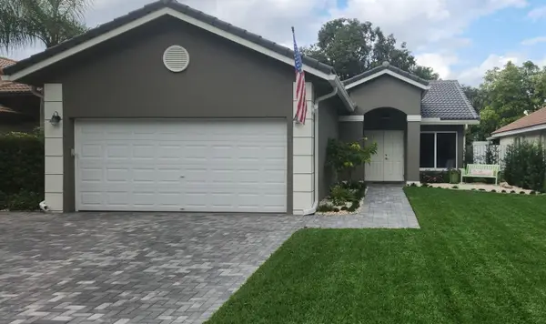 12555 SW 7th Place, Davie, FL 33325