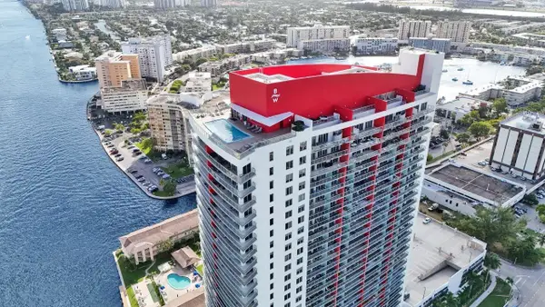 2600 E Hallandale Beach Boulevard #T3210, Hallandale Beach, FL 33009