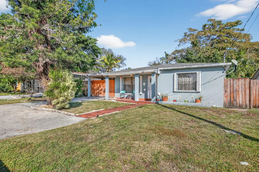 131 SW 7th Terrace, Hallandale Beach, FL 33009 - #3